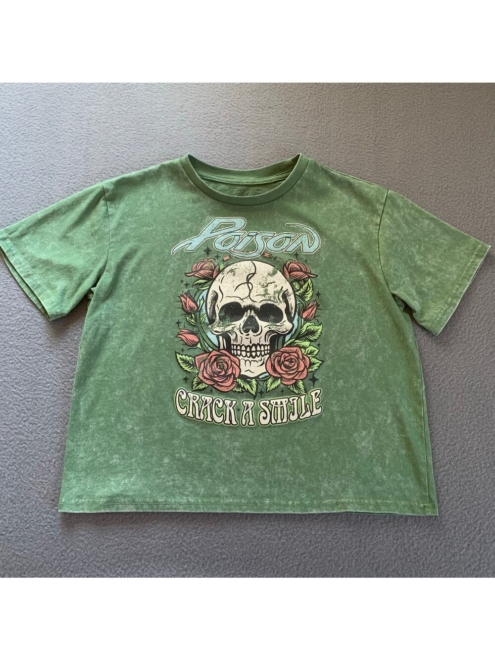 Poison Crack a Smile Skull Crop Tee Green Band Tee Rock Grunge Acid Wash Medium